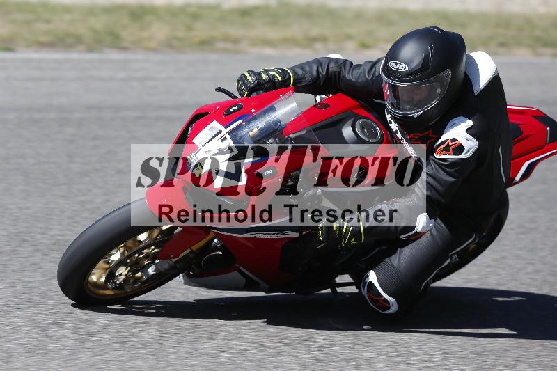 /12 30.04.2026  Speer Racing ADR/Gruppe gelb/177